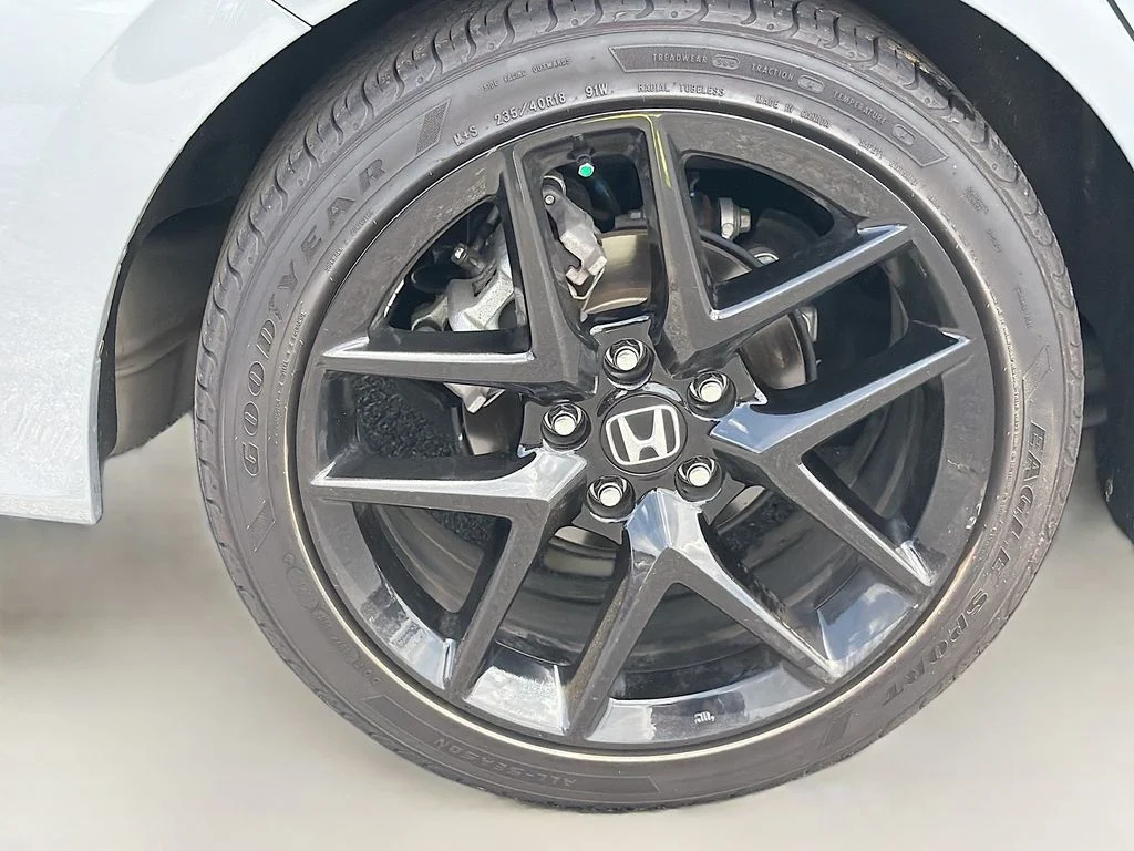 Used 2025 Solar Silver Metallic Honda Sport image 10