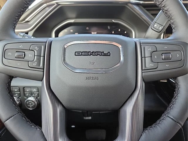 2026 GMC Sierra 2500HD Denali Ultimate - Photo 20