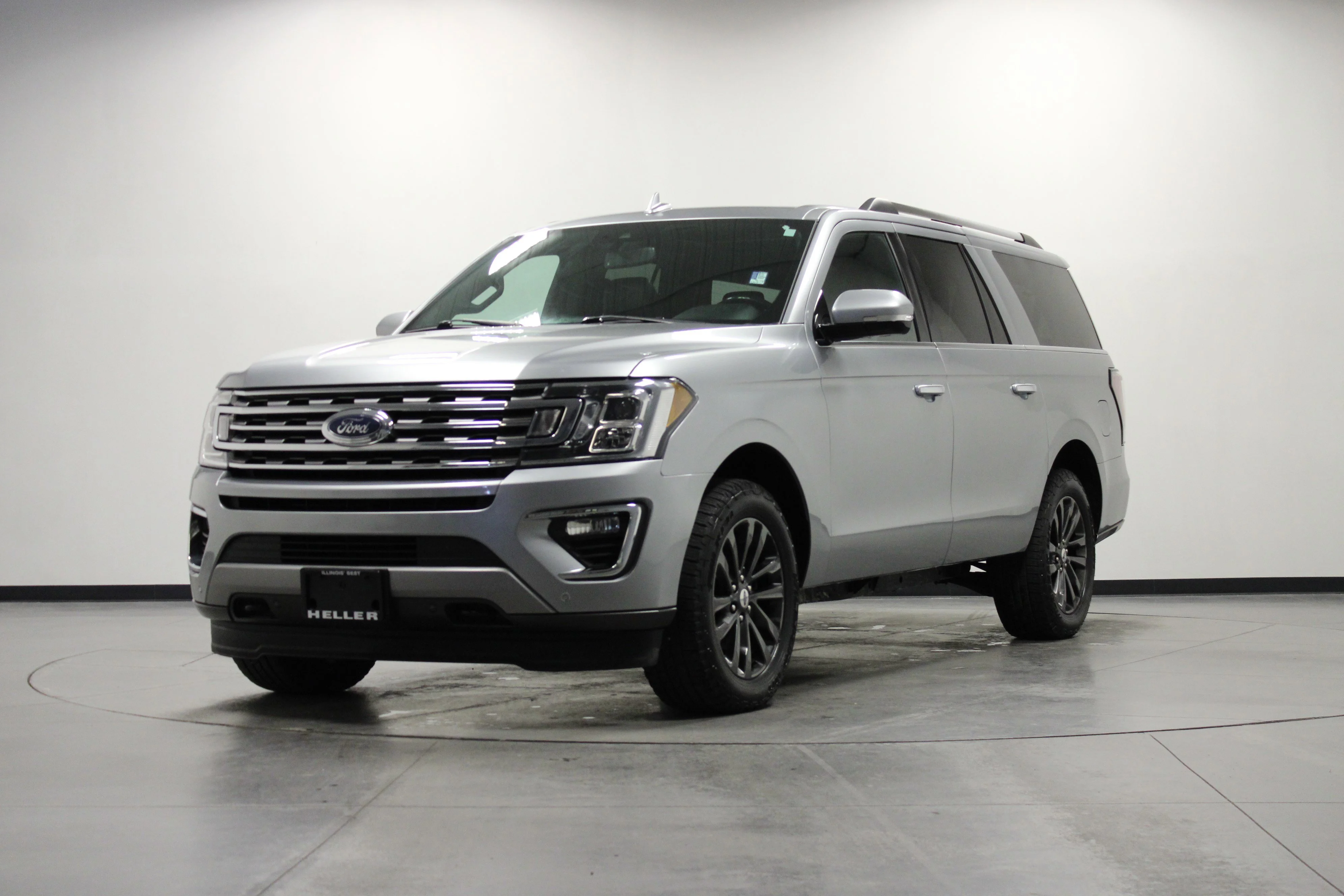 Used 2021 Iconic Silver Metallic Ford Limited image 8