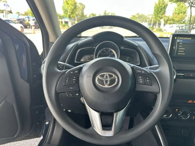 Used 2017 Black Toyota  image 15
