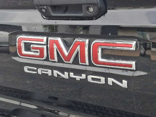 Used 2024 Black GMC AT4X image 31