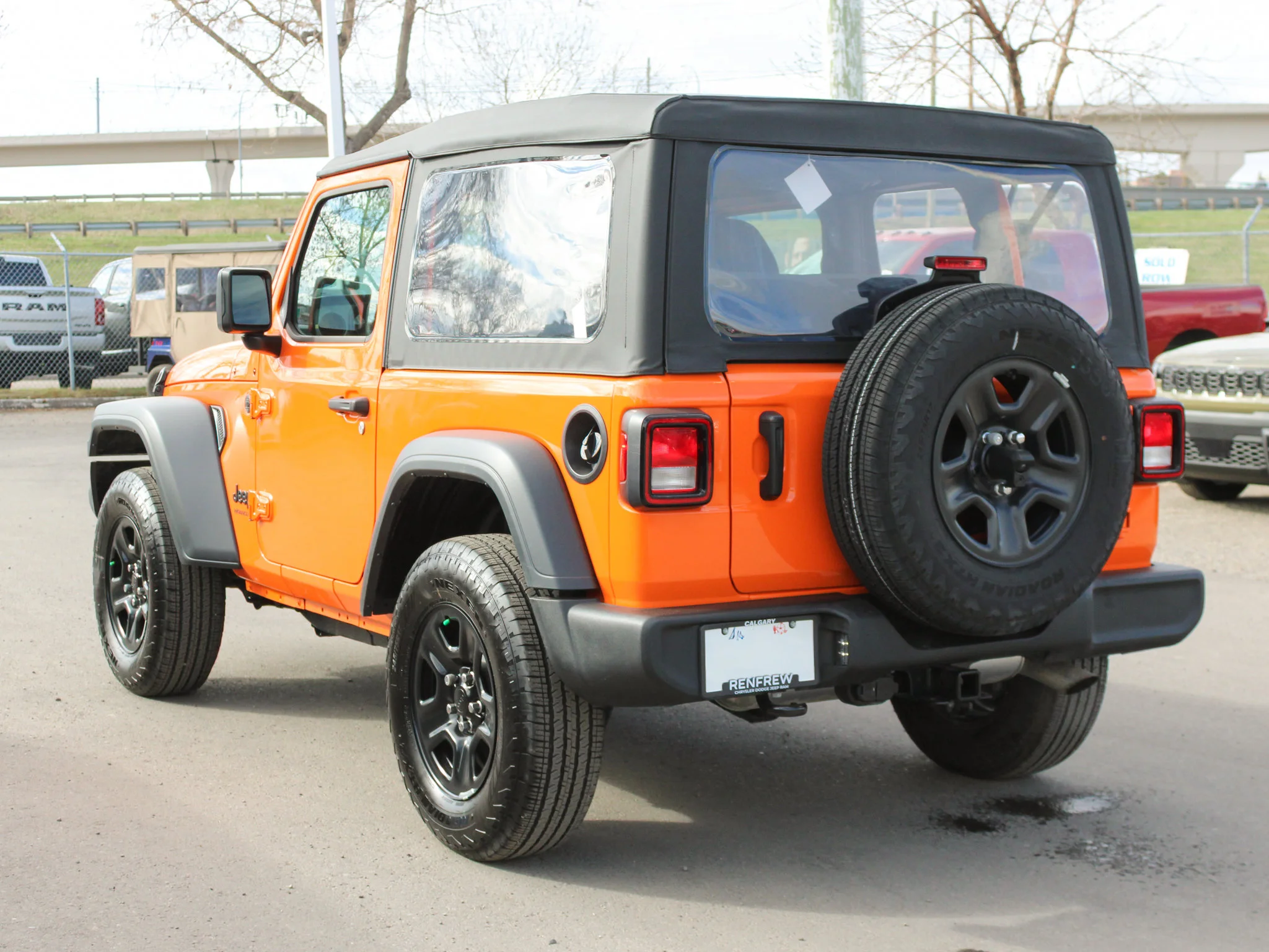 Certified Used 2025 joose Jeep Sport* 2 Door | Trailer Tow Group | Apple CarPlay | Backup Camera | Skid Plates | 12.3?inch display image 14