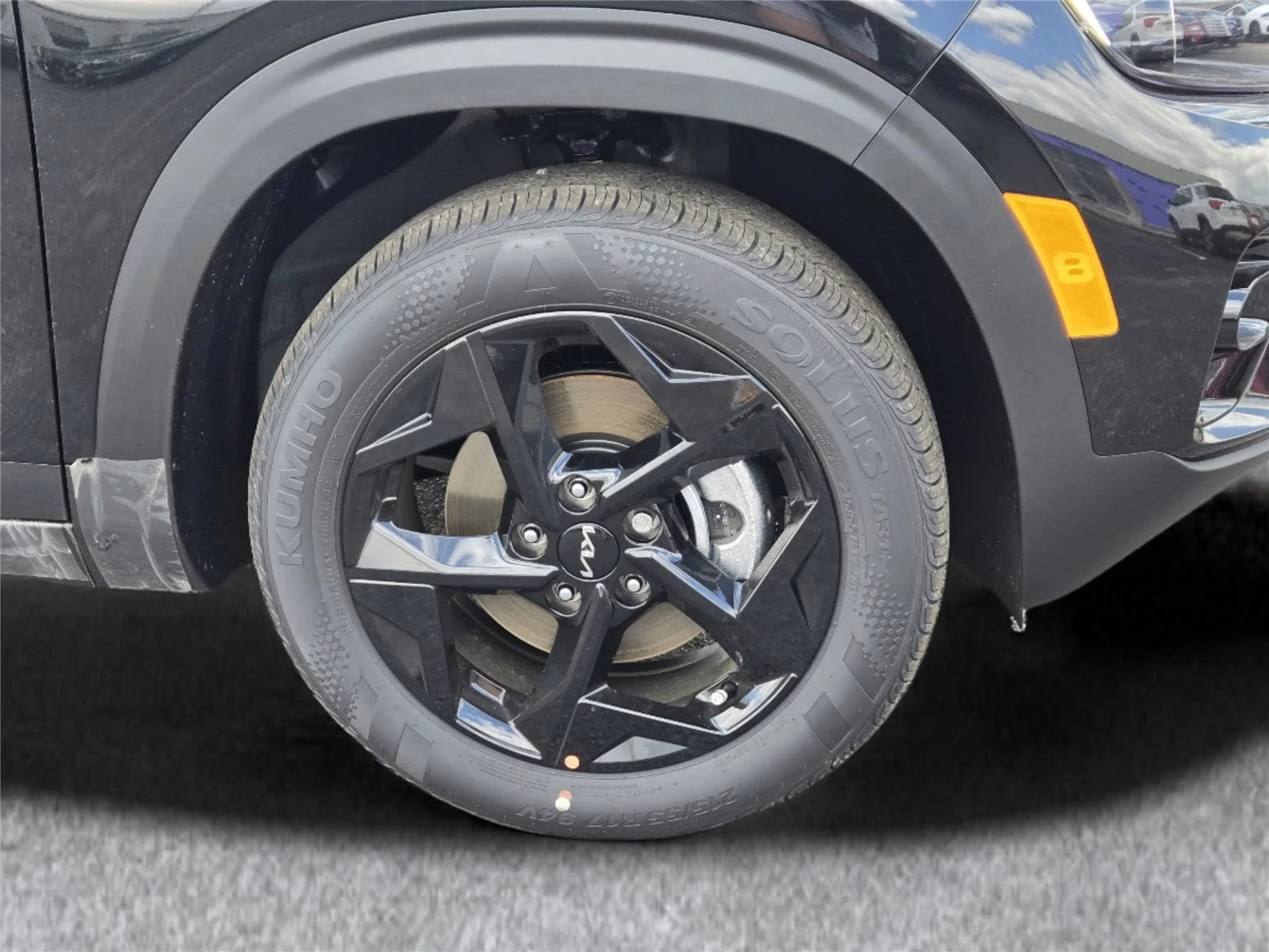 New 2026 Fusion Black Kia EX image 5