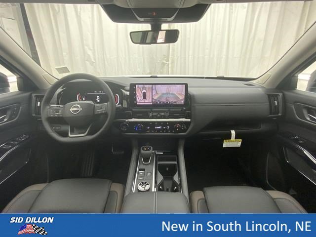 New 2026 Everest White Pearl Tricoat Nissan Platinum image 11