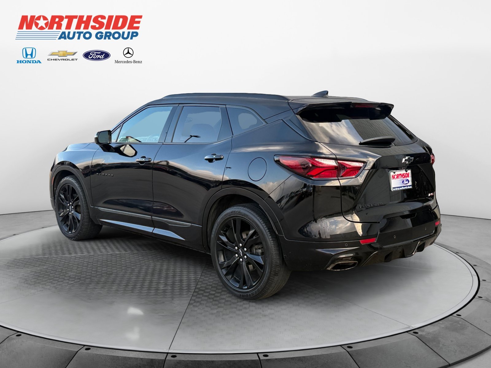 Used 2019 Black Chevrolet RS image 5