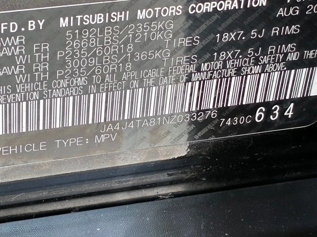 Used 2022  Mitsubishi ES image 46