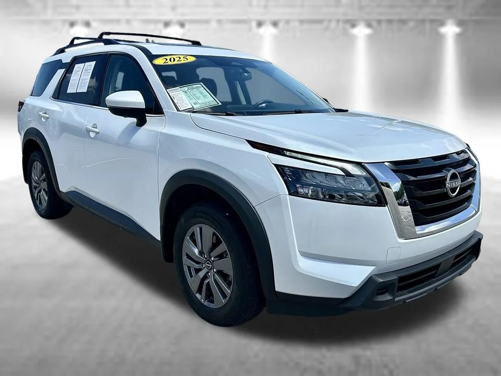 Certified Used 2025 White Nissan SV image 3