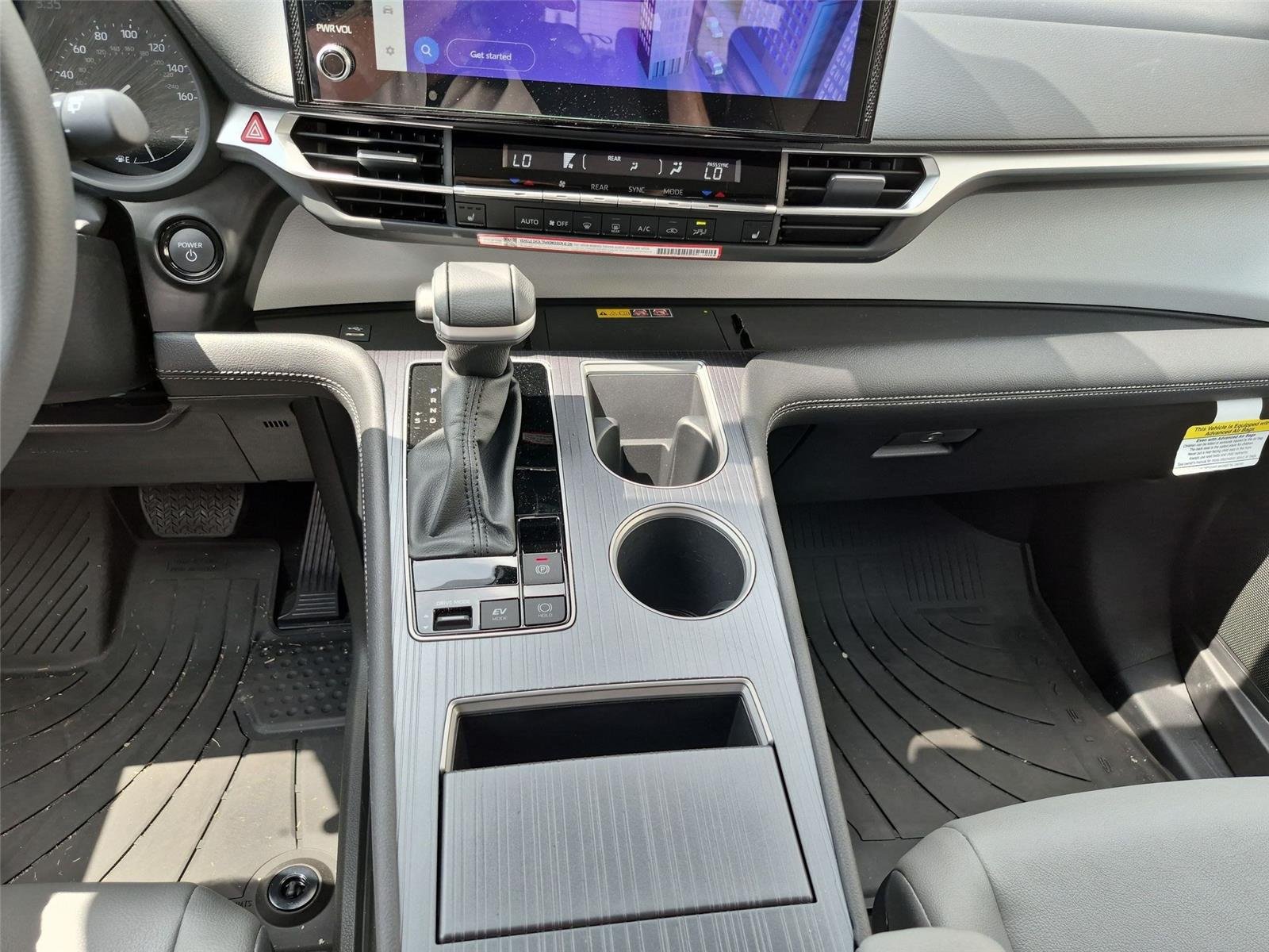 Used 2026 Wind Chill Pearl Toyota XLE image 27