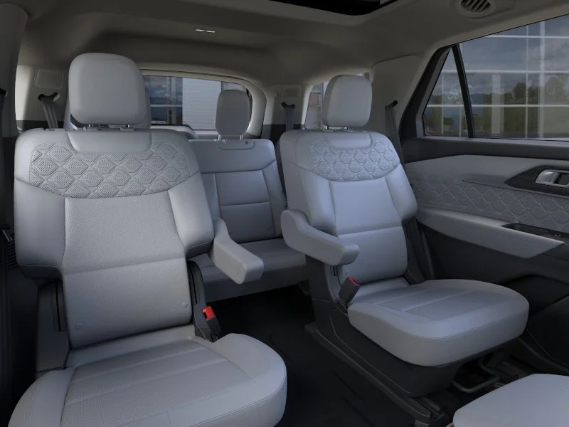 New 2026 Agate Black Metallic Ford Platinum™ image 11