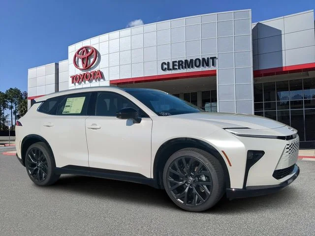 New 2026 Oxygen White Toyota Limited image 1