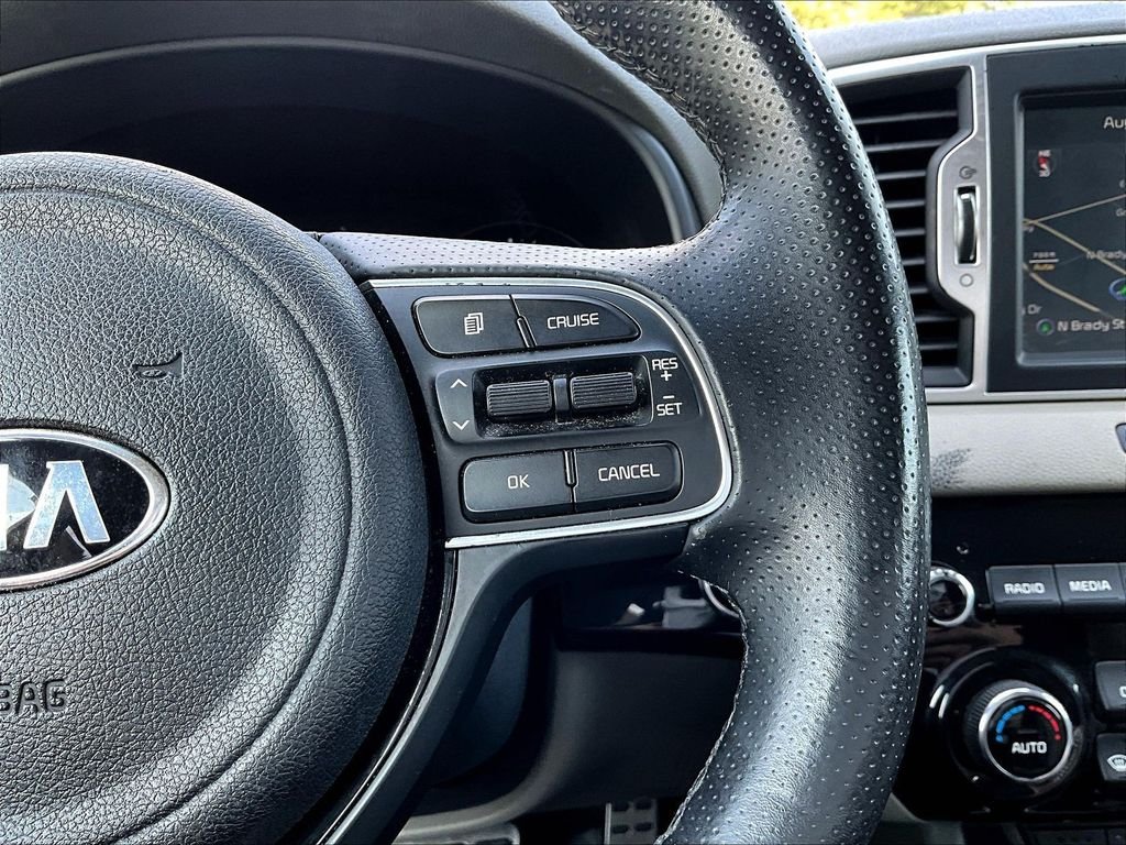 Used 2019 Silver Kia SX image 16