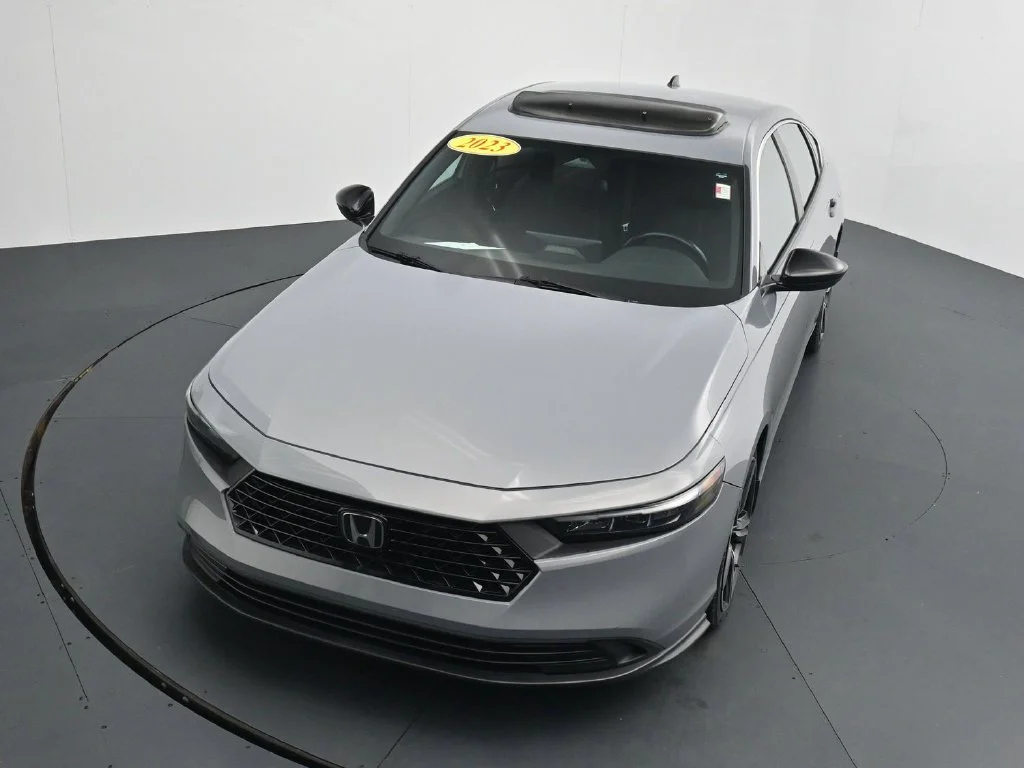 Used 2023  Honda Sport image 28