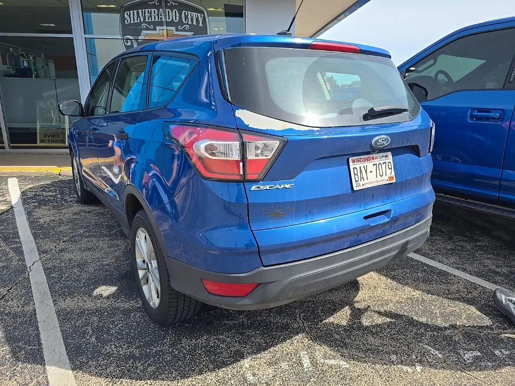 Used 2017 Blue Ford S image 5