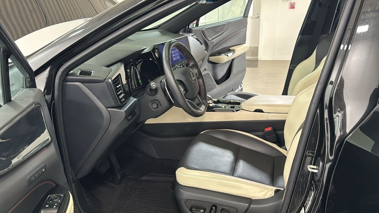 Used 2023 Black Lexus 350h Premium image 12