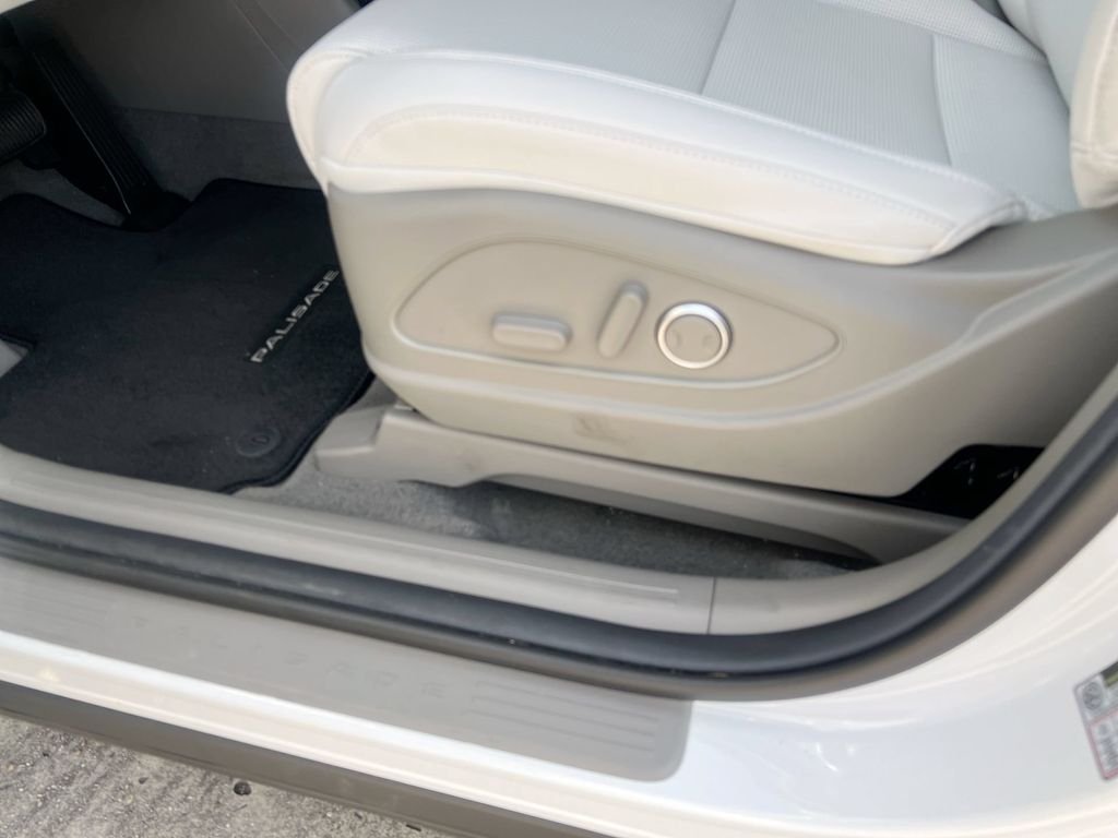 Certified Used 2026 White Hyundai SEL image 13