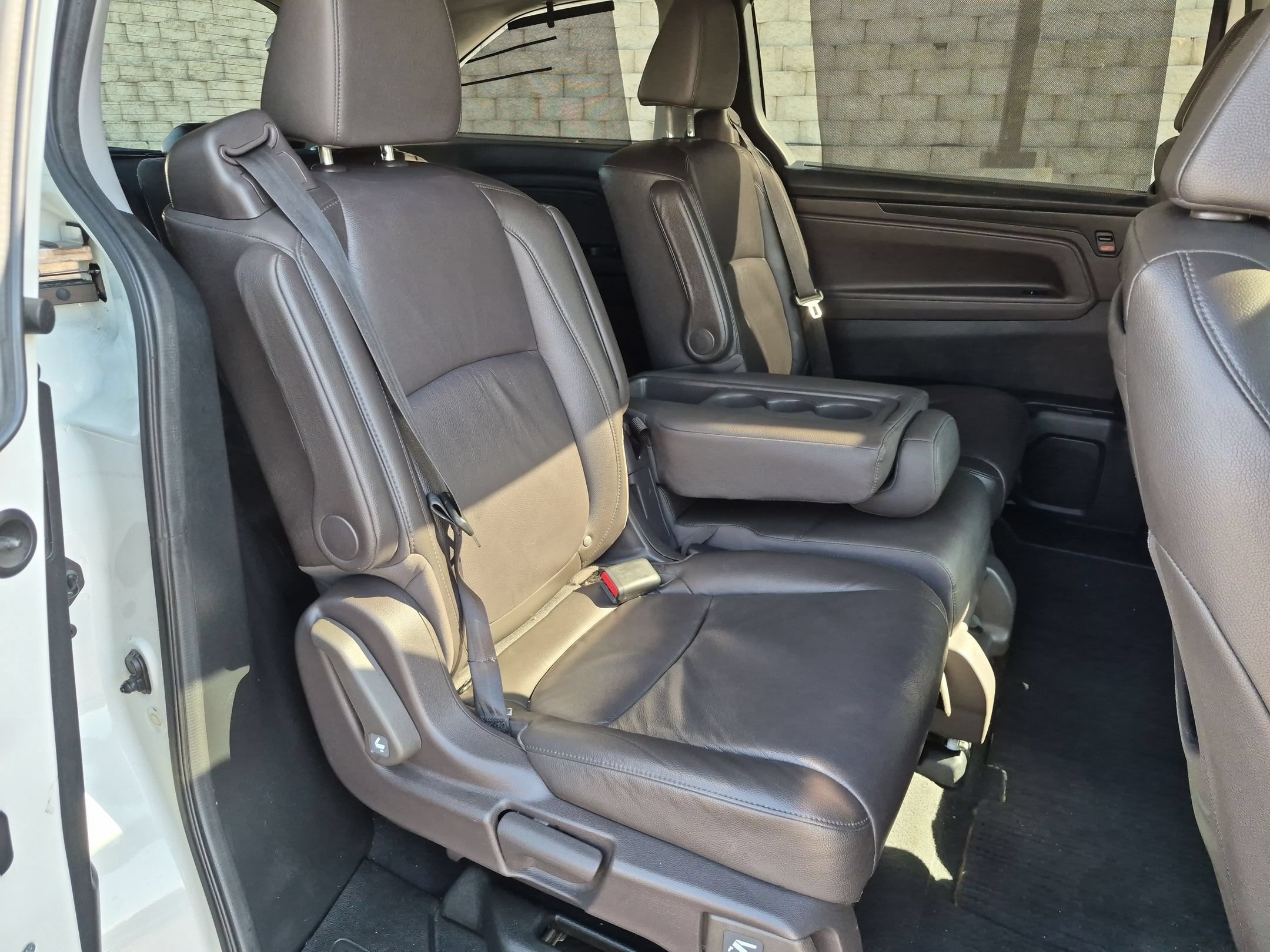 Used 2018 Diamond White Pearl Honda Elite image 29