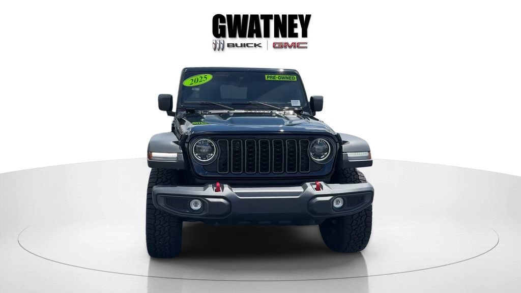Used 2025 Jeep Gladiator Rubicon with VIN 1C6RJTBG0SL520045 for sale in Little Rock