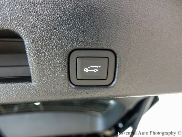 New 2026 Ebony Twilight Metallic Buick Preferred image 19