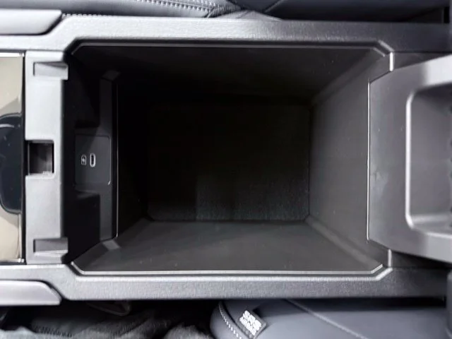2026 Mitsubishi Outlander SE - Photo 30