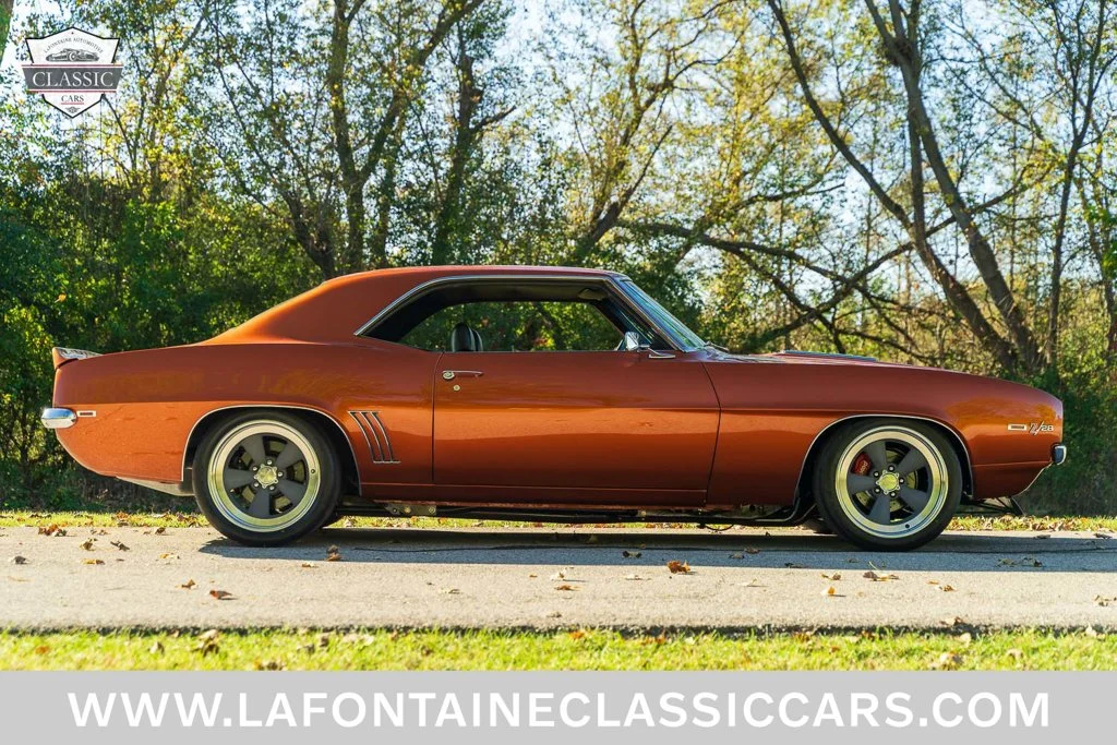 Used 1969 Orange Chevrolet Z28 image 18