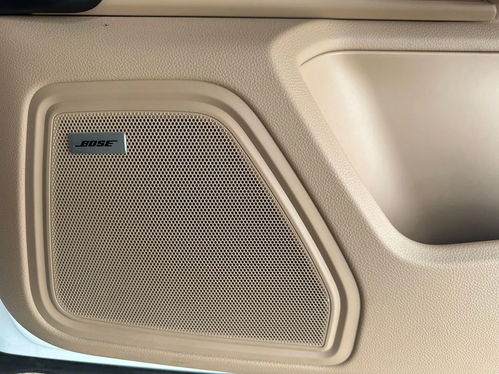 Used 2020  Porsche S image 39