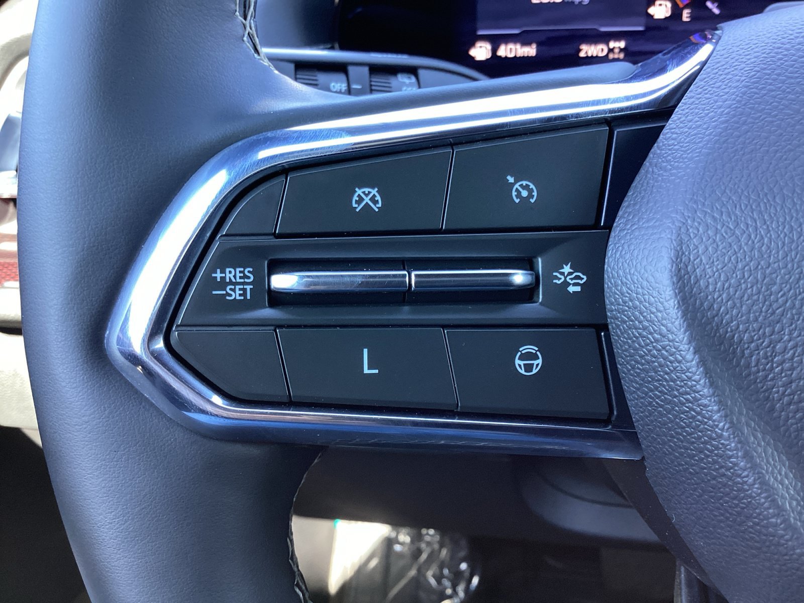Used 2025 Sterling Gray Metallic Chevrolet Z71 image 19