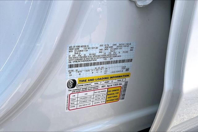 New 2027 Star White Metallic Tri-Coat Ford MAX Active image 13