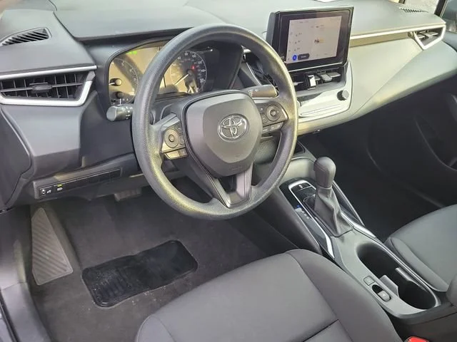 2023 Toyota Corolla LE - Photo 15
