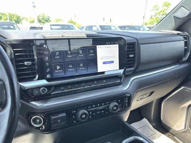 Used 2024 Red Chevrolet High Country image 40