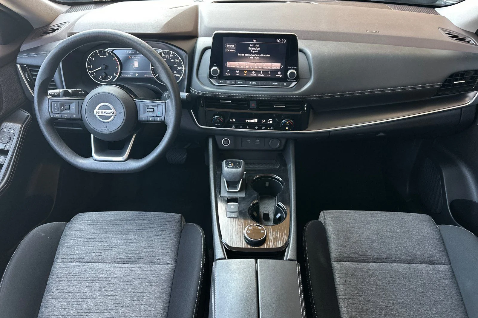 Used 2021 Gray Nissan SV image 12