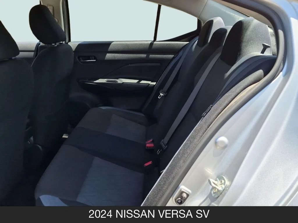 Used 2024 Silver Nissan 1.6 SV image 16