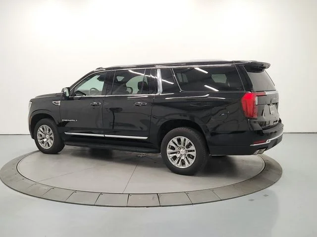 Used 2025 Black GMC Denali image 6