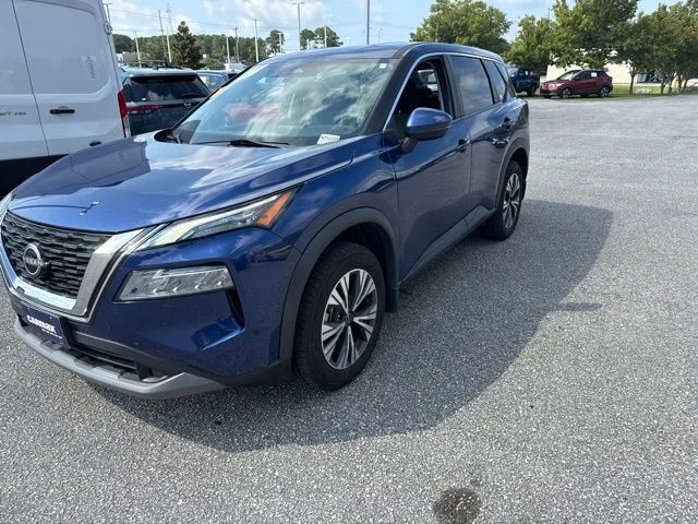 Used 2022 Blue Nissan SV image 1