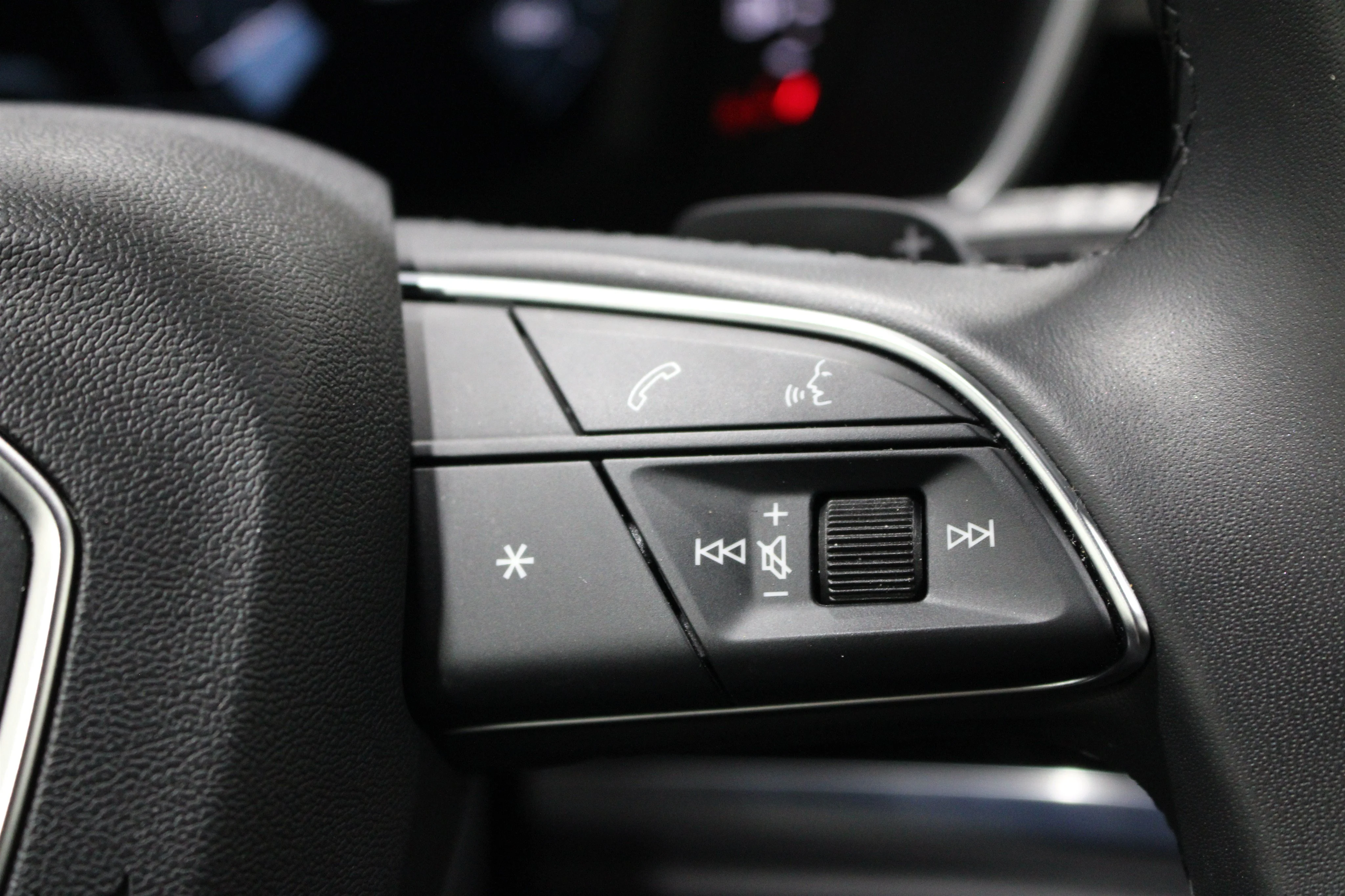 2024 Audi Q3 S Line Premium Plus - Photo 15