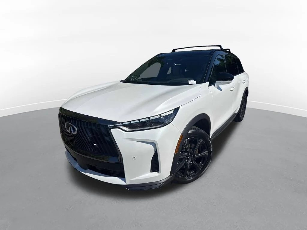 New 2027 2T RAD WHT INFINITI Autograph AWD image 2