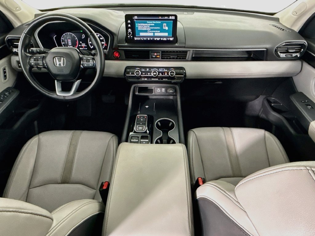 2025 Honda Pilot Touring - Photo 13