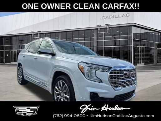 Used 2023 White GMC Denali image 1