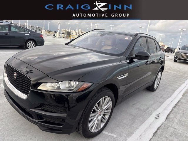 Used 2018 Black Jaguar 25t Premium image 1