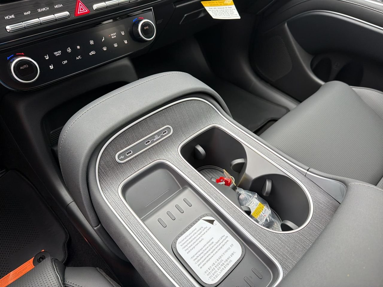 New 2027 Ecotronic Gray Pearl Hyundai Blue SEL Premium 8P image 30