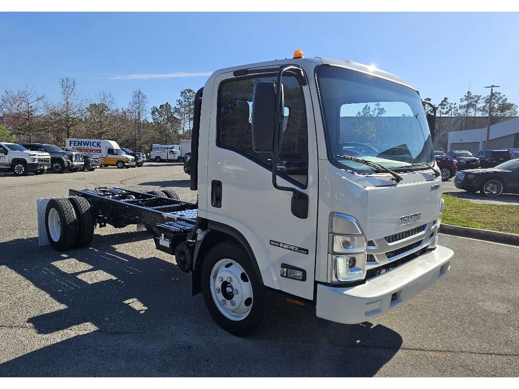 New 2026  Isuzu  image 7