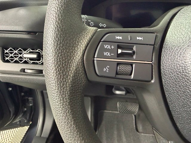 2025 Honda Accord SE - Photo 18
