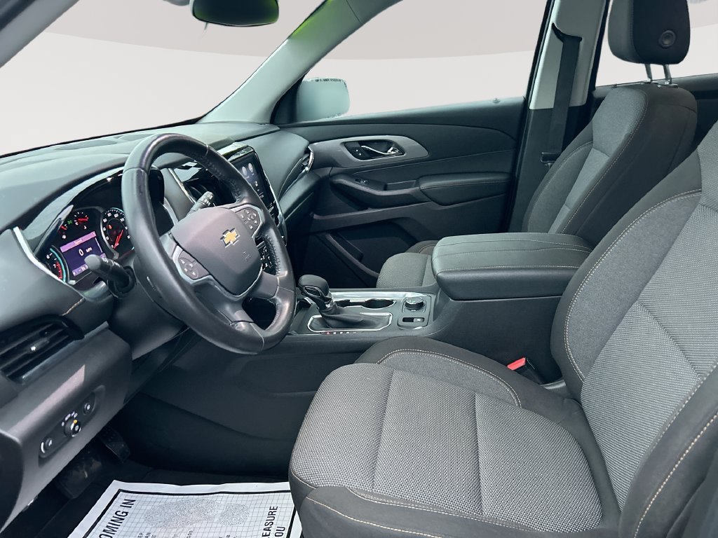 Used 2021 SATIN STEEL METALLIC Chevrolet LT Cloth image 22