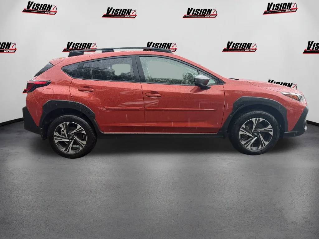 Used 2025 Beige Subaru Premium image 4