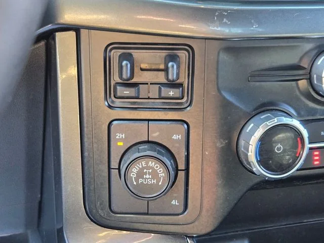 Used 2023 White Ford XLT image 29