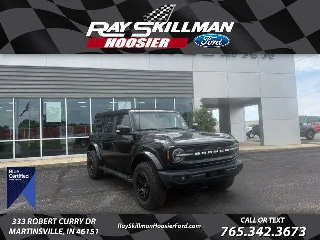 Certified Used 2022 Shadow Black Ford Outer Banks image 1