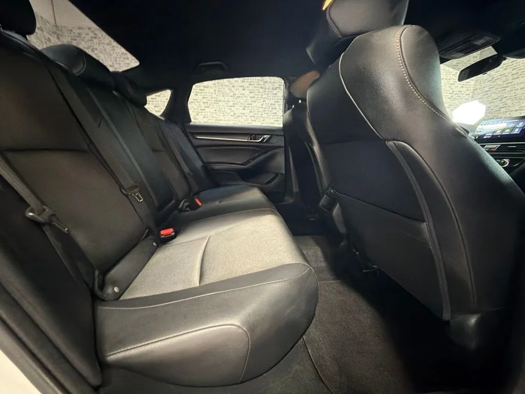 Used 2022 Platinum White Pearl Honda Sport image 12