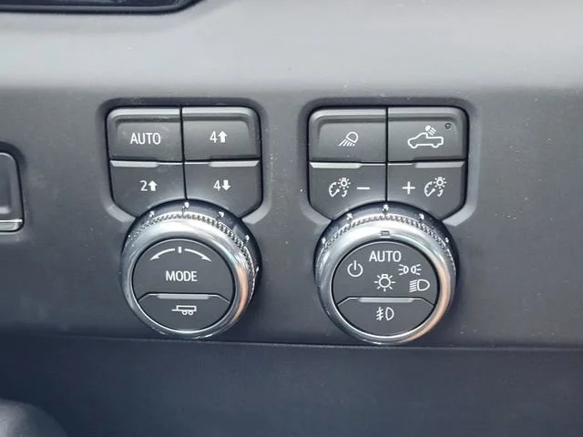 2026 GMC Sierra 1500 AT4 - Photo 18