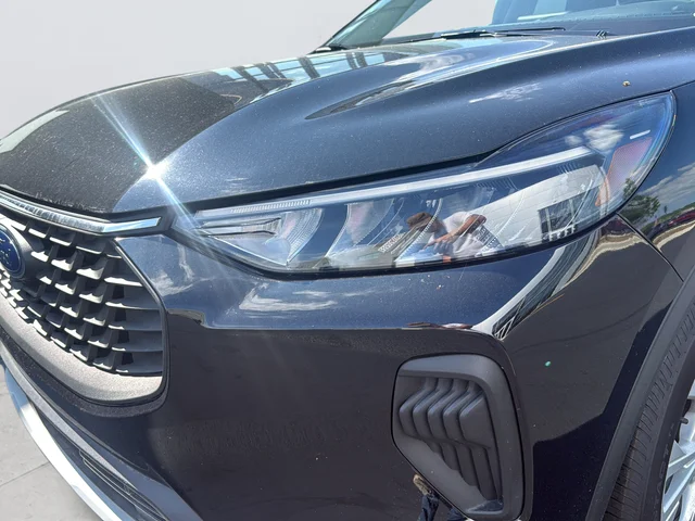 Used 2023 Black Ford Active image 30