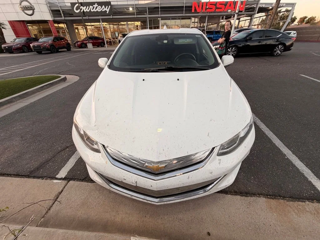 Certified Used 2017 White Chevrolet LT image 4