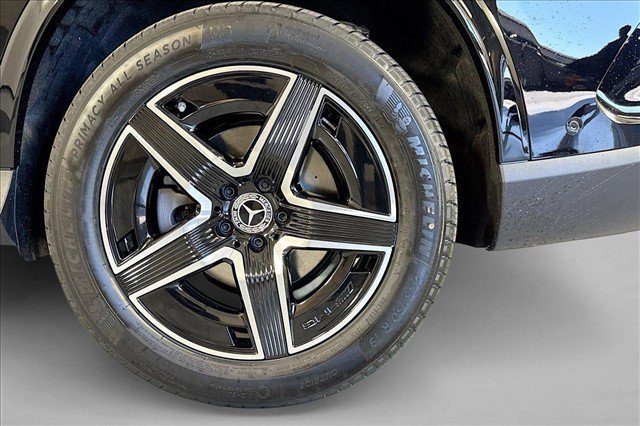 New 2026 Black Mercedes-Benz GLC 300 image 59